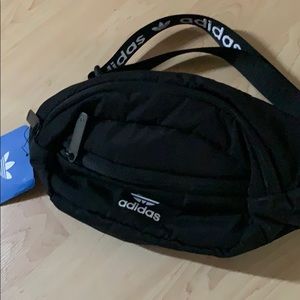 Medium Adidas Fanny Pack